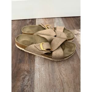 Birkenstock Siena Big Buckle sandals in a washed metallic rose gold finish sz 39